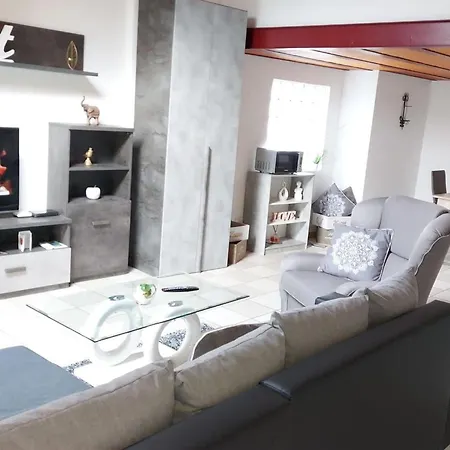 Apartment Entspannende Ferien Im Gruenen Gambarogno By Interhome