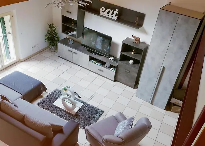 Entspannende Ferien Im Gruenen Gambarogno By Interhome