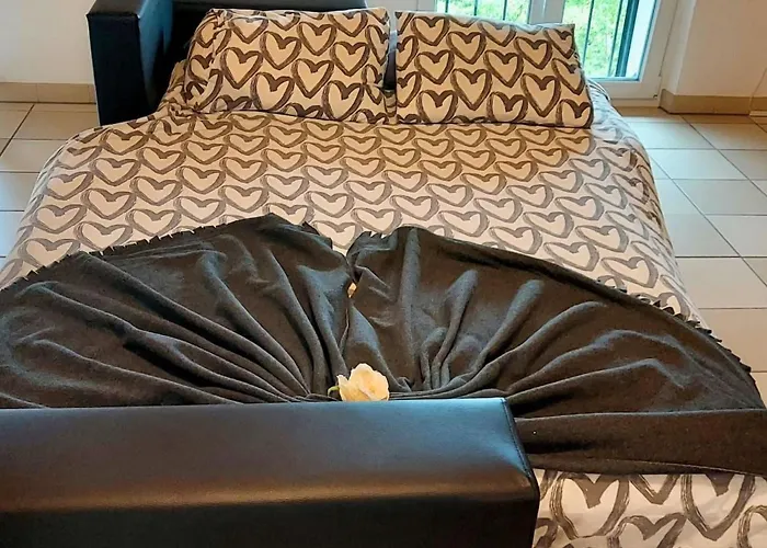 Entspannende Ferien Im Gruenen Gambarogno By Interhome