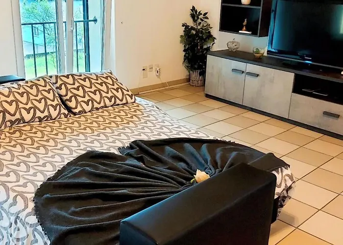 Entspannende Ferien Im Gruenen Gambarogno By Interhome Appartement Quartino